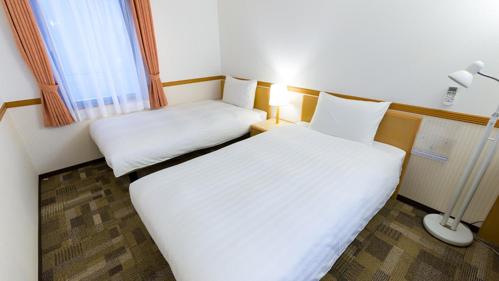 Toyoko Inn Fukuyama-Eki Shinkansen Minami-Guchi Номер фото