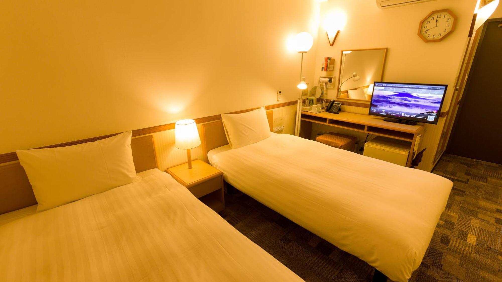 Toyoko Inn Fukuyama-Eki Shinkansen Minami-Guchi Номер фото